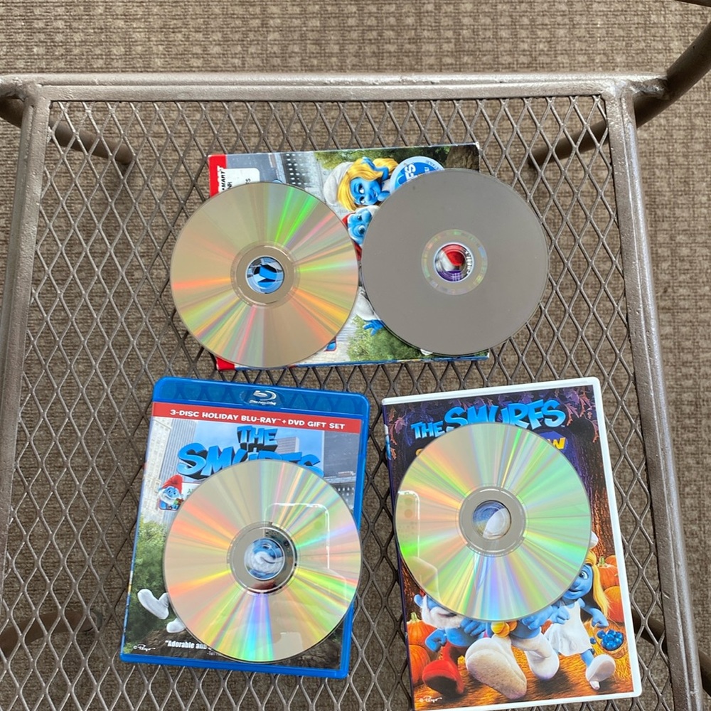 The Smurfs DVD & Blu-Ray Movie DVD 📀 Bundle (2) - Picture 5 of 16